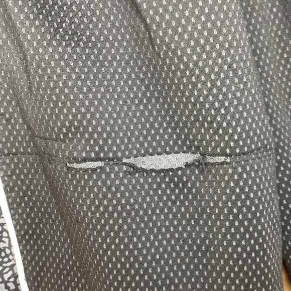 Medium Black/Gray Athletic Boys Shorts DriFit Nike Jordan - Picture 3 of 5